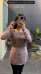 Handblock Onion Pink Short Kurti for Women – Elegant Ethnic Summer Top