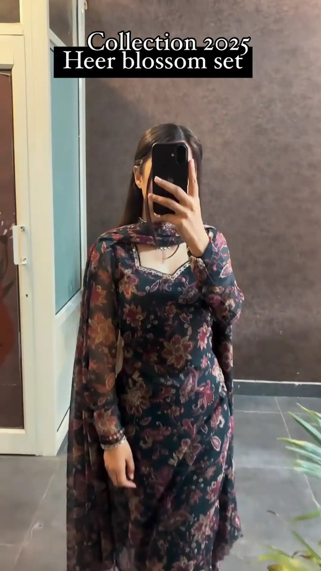 Heer Blossom Kurti And Dupatta Set