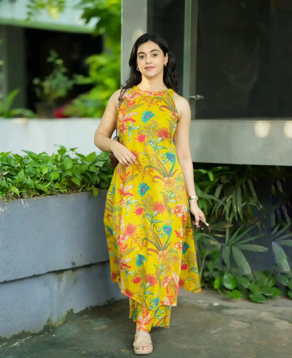 Yellow Floral Sleeveless Kurti With Palazzo Set